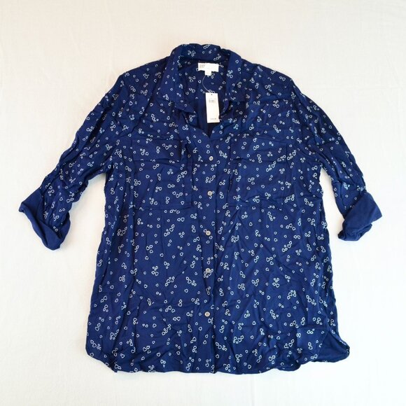 GAP Print Utility Drapy Boyfriend Shirt Tiny Heart White Blue New Large - Picture 2 of 7